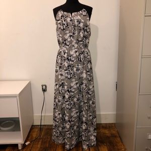 Victoria’s Secret Gray Floral Maxi Dress